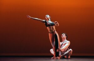 Ancient vs. Modern Love Tales: A Timeless Dance of Hearts